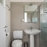 Rose 2 By Quokka 360 - Duplex With Balcony *