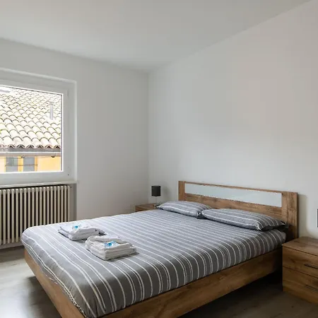 Rose 2 By Quokka 360 - Duplex With Balcony * Lugano