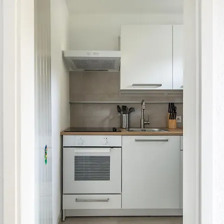 Rose 2 By Quokka 360 - Duplex With Balcony *